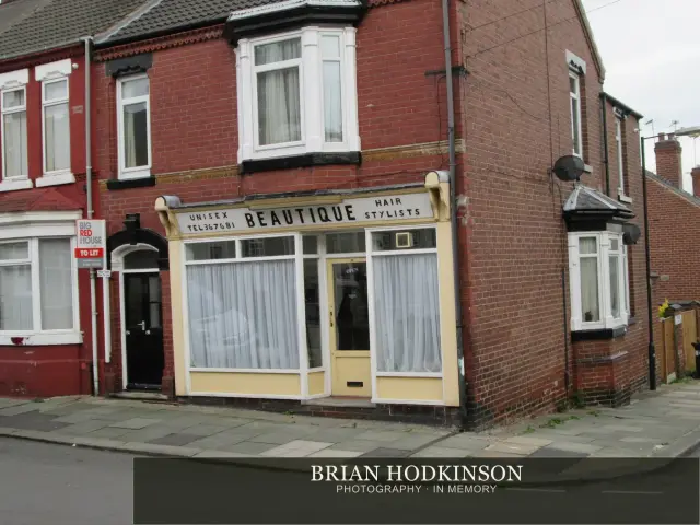 Photograph from ARK, ARK, ARKRIGHTS SHOP from OPEN ALL HOURS as it is now