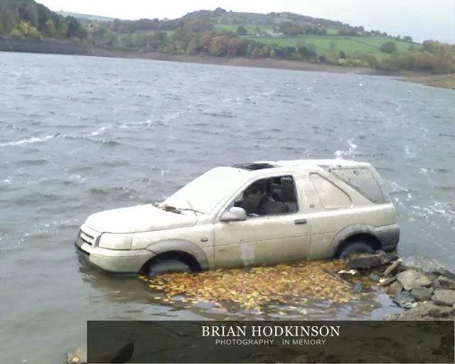 Photograph from November 2 2010 dam flask car park